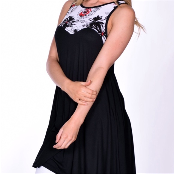 ๐ด Pastels Floral Chest Tunic - Picture 3 of 5